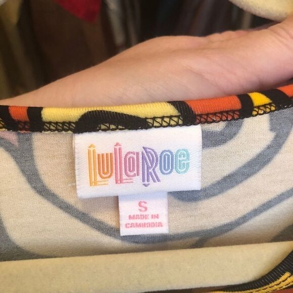 New LuLaRoe Disney RARE Irma, beauty & beast, S - Picture 4 of 4